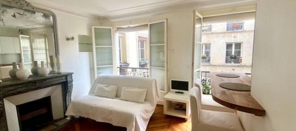 Estudio en Paris, France No. 309360 2