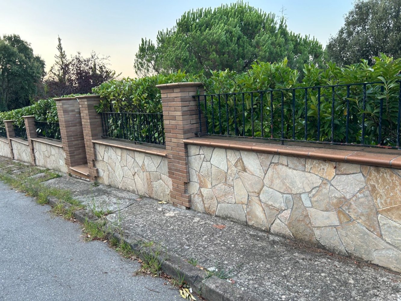 1464m² Land in Girona, Spain No. 196304