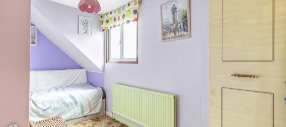 4 bedrooms House in Egham, United Kingdom No. 8629 35