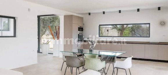 3 bedrooms Villa in San Vito dei Normanni, Italy No. 284135 9