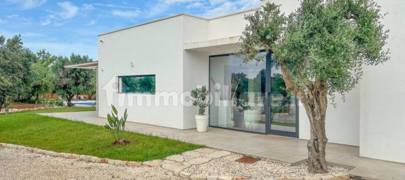 3 bedrooms Villa in San Vito dei Normanni, Italy No. 284135 4