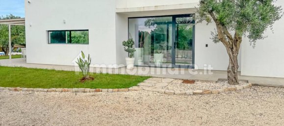 3 bedrooms Villa in San Vito dei Normanni, Italy No. 284135 3