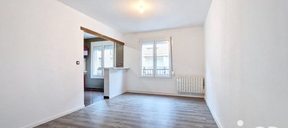 3 rooms Apartment in Charleville-Mezieres, France No. 46770 3