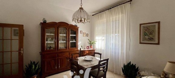 4 bedrooms House in Cesena, Italy No. 87303 8
