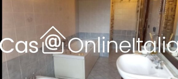 5 Schlafzimmer Wohnung in Lucca, Italy, Nr. 357205 2