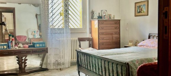 4 chambres Appartement à Bari, Italy No. 325455 9