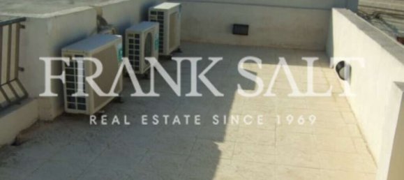 4 غرف نوم منزل في Siggiewi, Malta رقم 6227 4