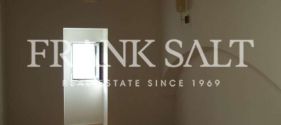 4 غرف نوم منزل في Siggiewi, Malta رقم 6227 5