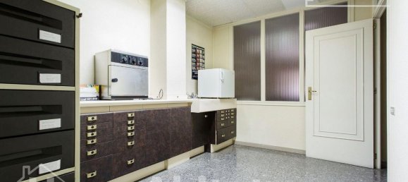 176m² Office in Castellon de la Plana, Spain No. 116922 2