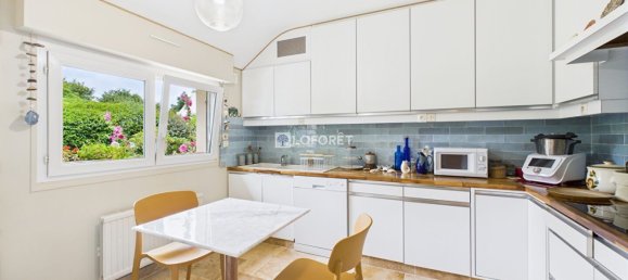 3 bedrooms House in Pont-l'Abbe, France No. 308695 5