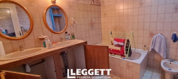 4 Schlafzimmer Haus in Orne, France, Nr. 360142 10