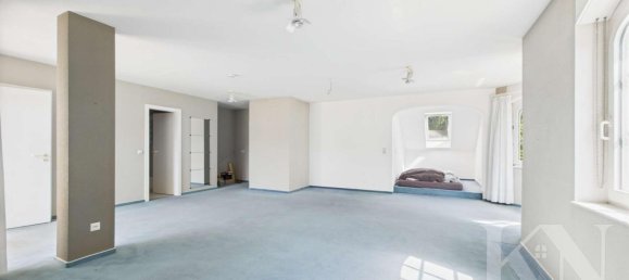 Таунхаус с 10 комнатами в Саарбрюккен, Германия № 356064 28