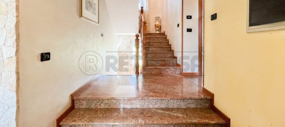 8 rooms House in Dueville, Italy No. 300841 6