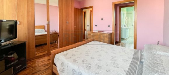 8 rooms House in Dueville, Italy No. 300841 49