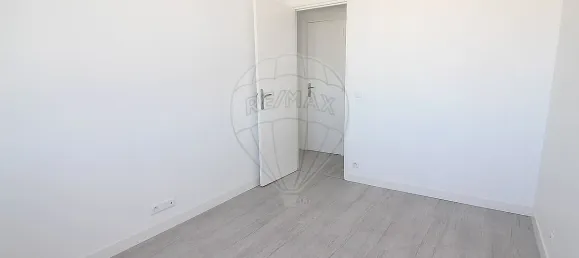 1 bedroom Apartment in Bois-Colombes, France No. 321618 12