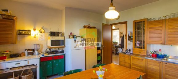 Дом с 12 комнатами в Порденоне, Италия № 203062 25