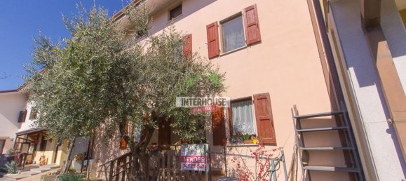 Дом с 12 комнатами в Порденоне, Италия № 203062 14