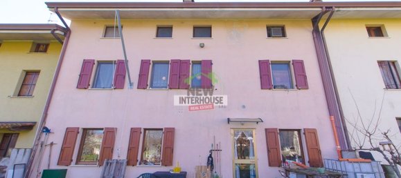 Дом с 12 комнатами в Порденоне, Италия № 203062 20