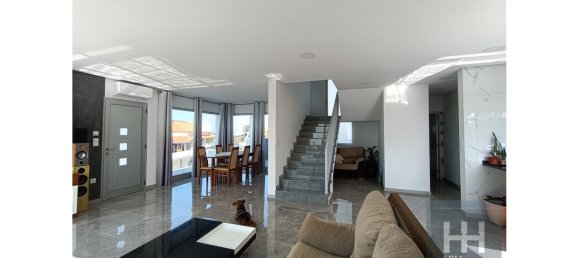 3 bedrooms Villa in Calheta, Portugal No. 131902 11