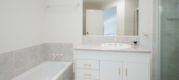 3 bedrooms Townhouse in Coombabah, Australia No. 93 13