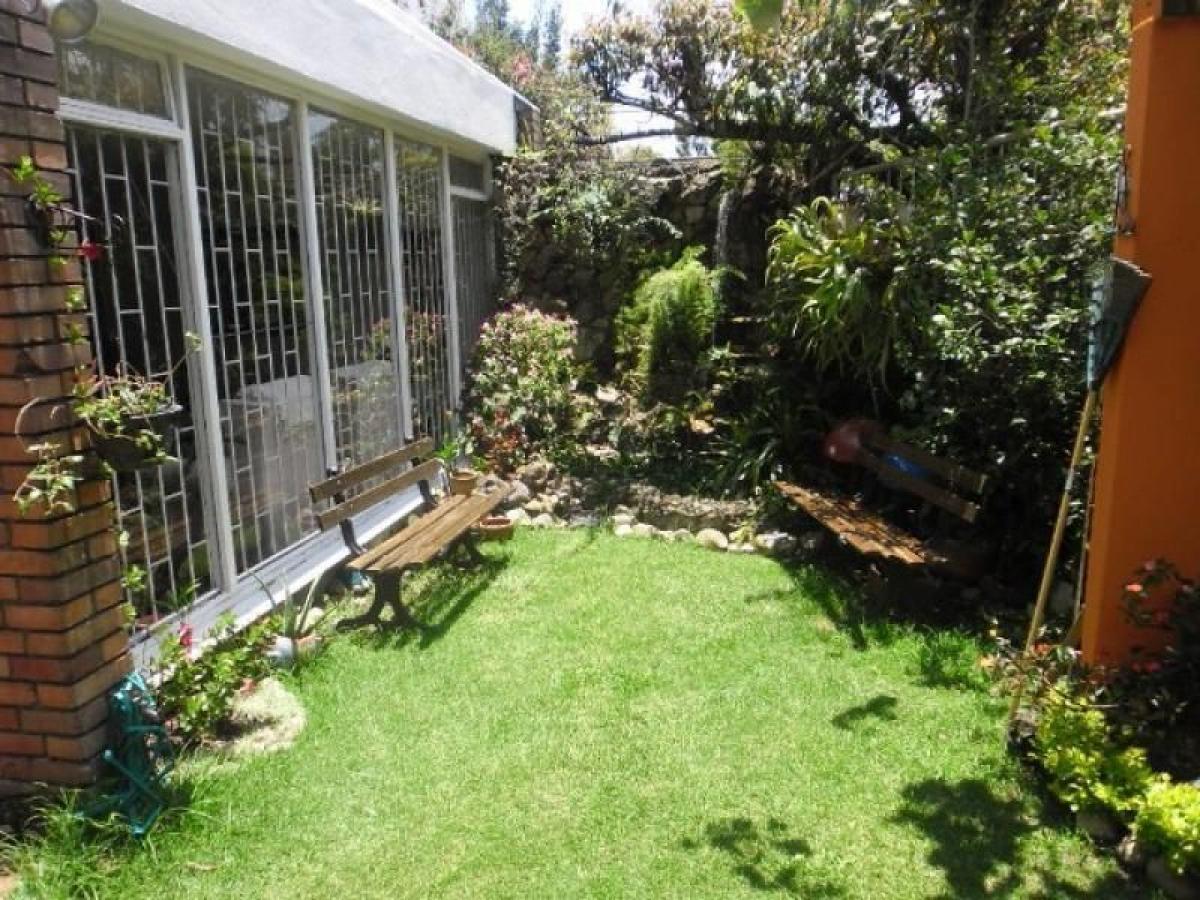 3 bedrooms House in Bogota, Colombia No. 12497