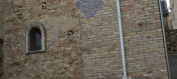 Apartamento de 1 dormitorio en Penne, Italy No. 296139 2