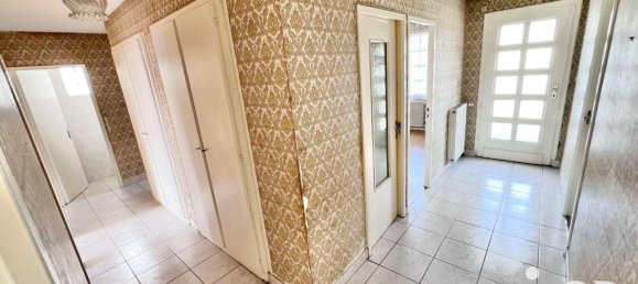 3 Schlafzimmer Haus in Vienne, France, Nr. 317667 12