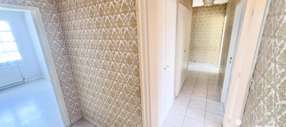 3 Schlafzimmer Haus in Vienne, France, Nr. 317667 16