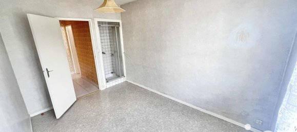 3 Schlafzimmer Haus in Vienne, France, Nr. 317667 15