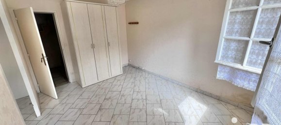 3 Schlafzimmer Haus in Vienne, France, Nr. 317667 7