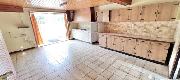 3 Schlafzimmer Haus in Vienne, France, Nr. 317667 3