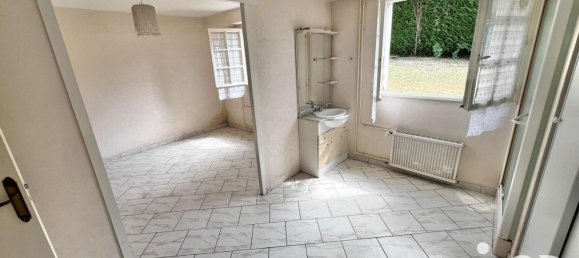 3 Schlafzimmer Haus in Vienne, France, Nr. 317667 6