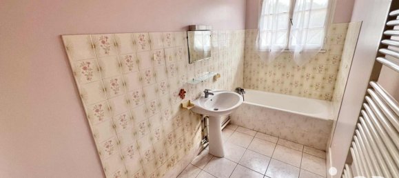 3 Schlafzimmer Haus in Vienne, France, Nr. 317667 17