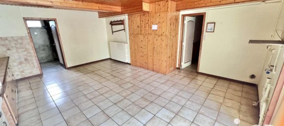 3 Schlafzimmer Haus in Vienne, France, Nr. 317667 2