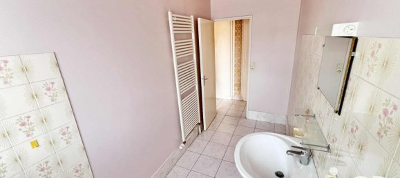 3 Schlafzimmer Haus in Vienne, France, Nr. 317667 18