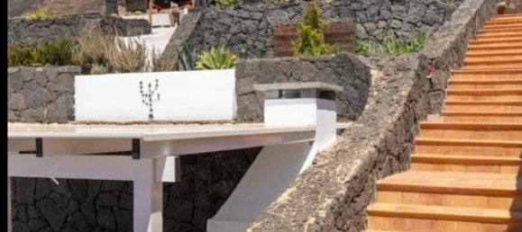 9 bedrooms Villa in Tias, Spain No. 170322 4