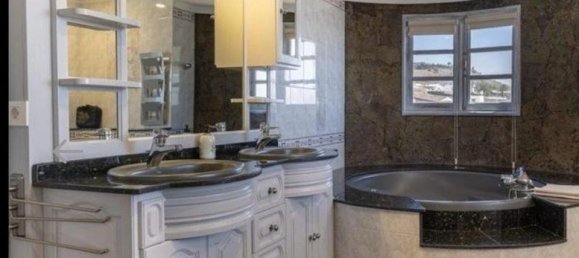 9 bedrooms Villa in Tias, Spain No. 170322 12