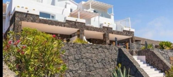 9 bedrooms Villa in Tias, Spain No. 170322 2