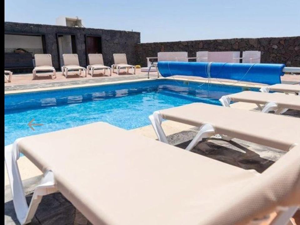 9 bedrooms Villa in Tias, Spain No. 170322