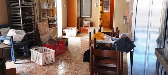 Gewerbliche Immobilie in Messina, Italy 160m², Nr. 136363 8