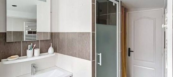 3 Schlafzimmer Wohnung in Epernay, France, Nr. 47838 9