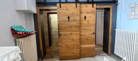 Propiedad comercial en Bassano del Grappa, Italy 200 m² No. 350326 8