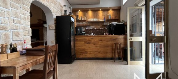 Propiedad comercial en Bassano del Grappa, Italy 200 m² No. 350326 6