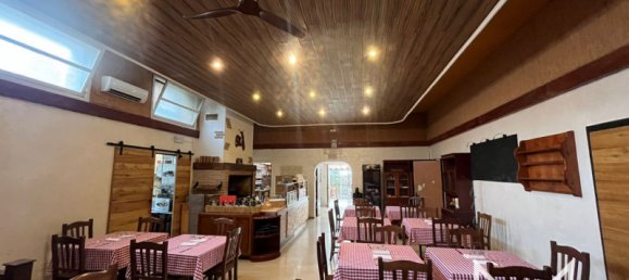 Propiedad comercial en Bassano del Grappa, Italy 200 m² No. 350326 2