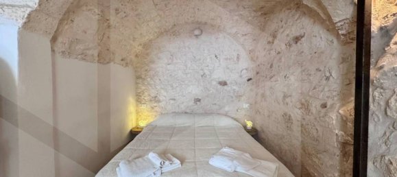 Casa de 2 habitaciónes en Ostuni, Italy No. 17097 7