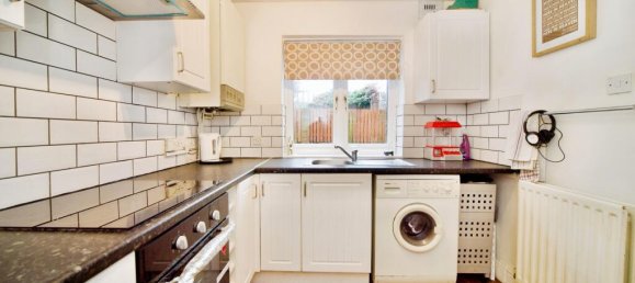 2 bedrooms Commercial property in London, United Kingdom No. 11634 2