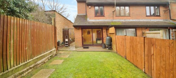 2 bedrooms Commercial property in London, United Kingdom No. 11634 4