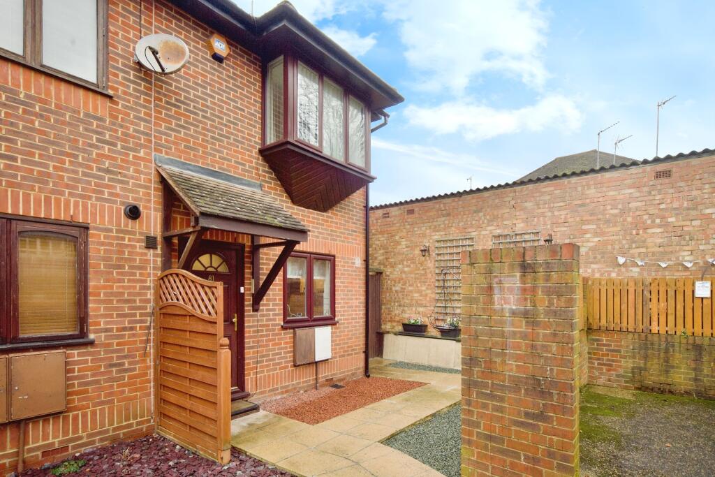 2 bedrooms Commercial property in London, United Kingdom No. 11634