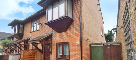 2 bedrooms Commercial property in London, United Kingdom No. 11634 10