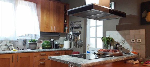 Коммерческая недвижимость с 5 спальнями в Вари, Греция № 4815 11